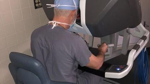 Greenville surgeon: Robotics aid battle with obesity - Image
