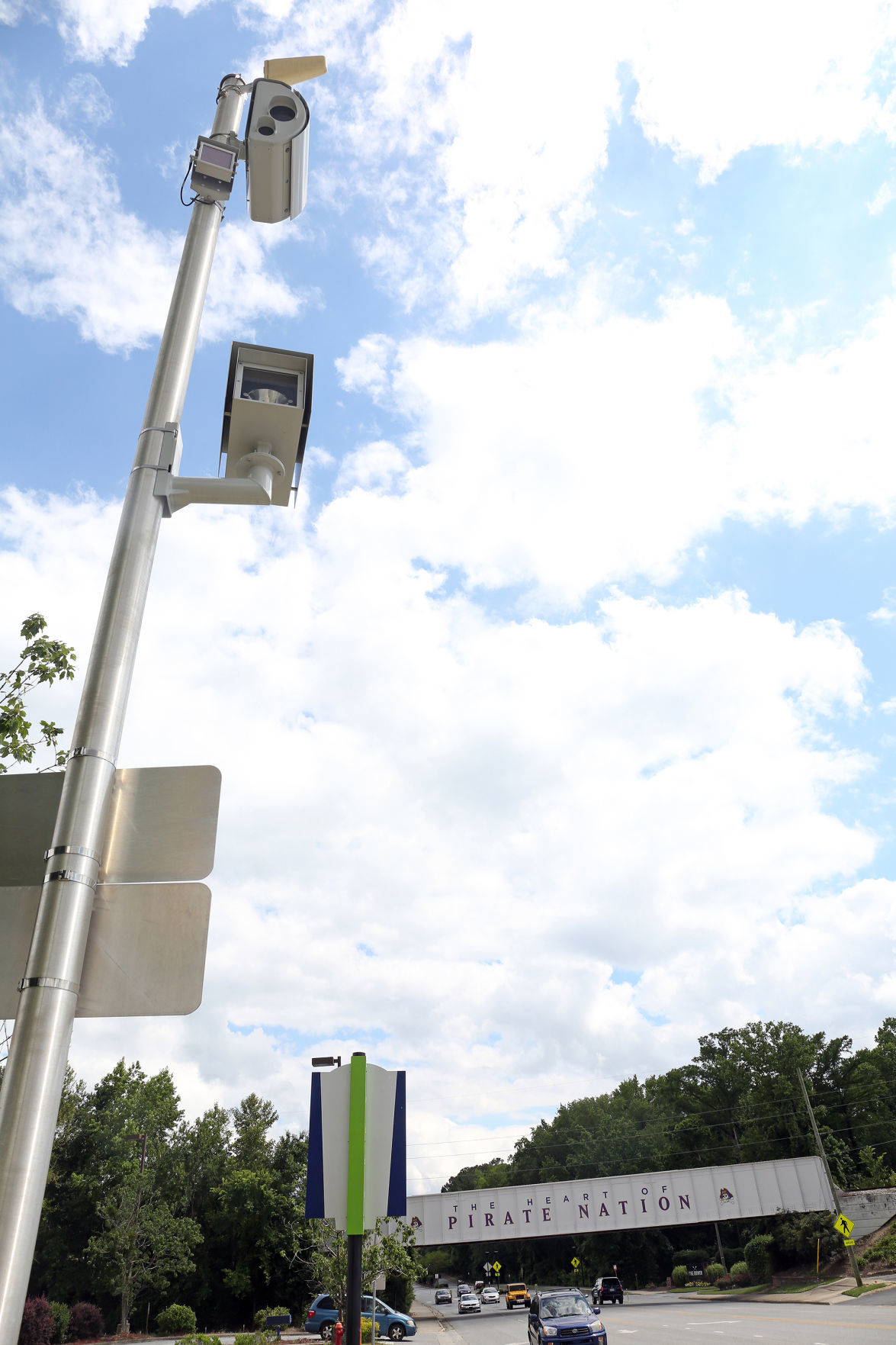 Red light cameras show steady decrease in citations Crime