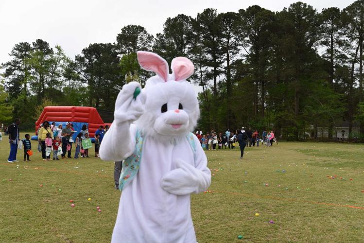 Scene Around Greenville Recreation and Parks' Spring Eggstravanganza