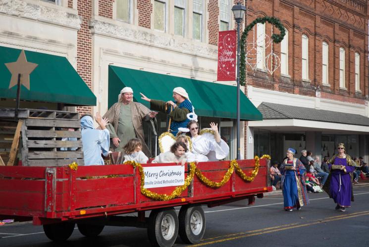 Farmville celebrates season with parade, prayer News