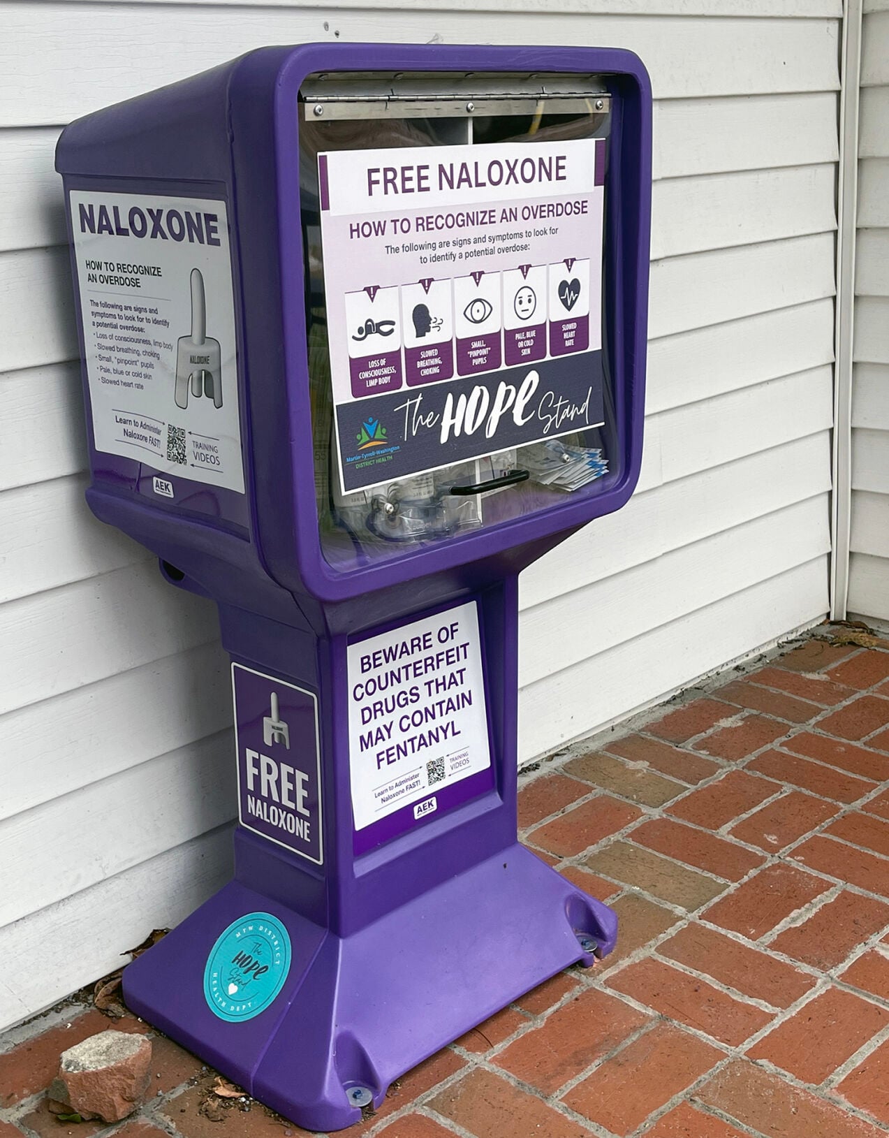 Health department offers stands of hope | Features | reflector.com