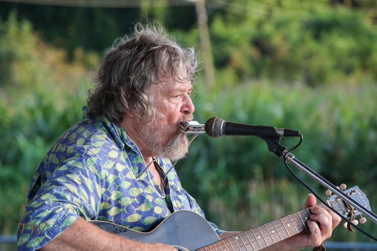 Lightnin’ Strikes Again Bluesman plays up a storm at Music in the Park