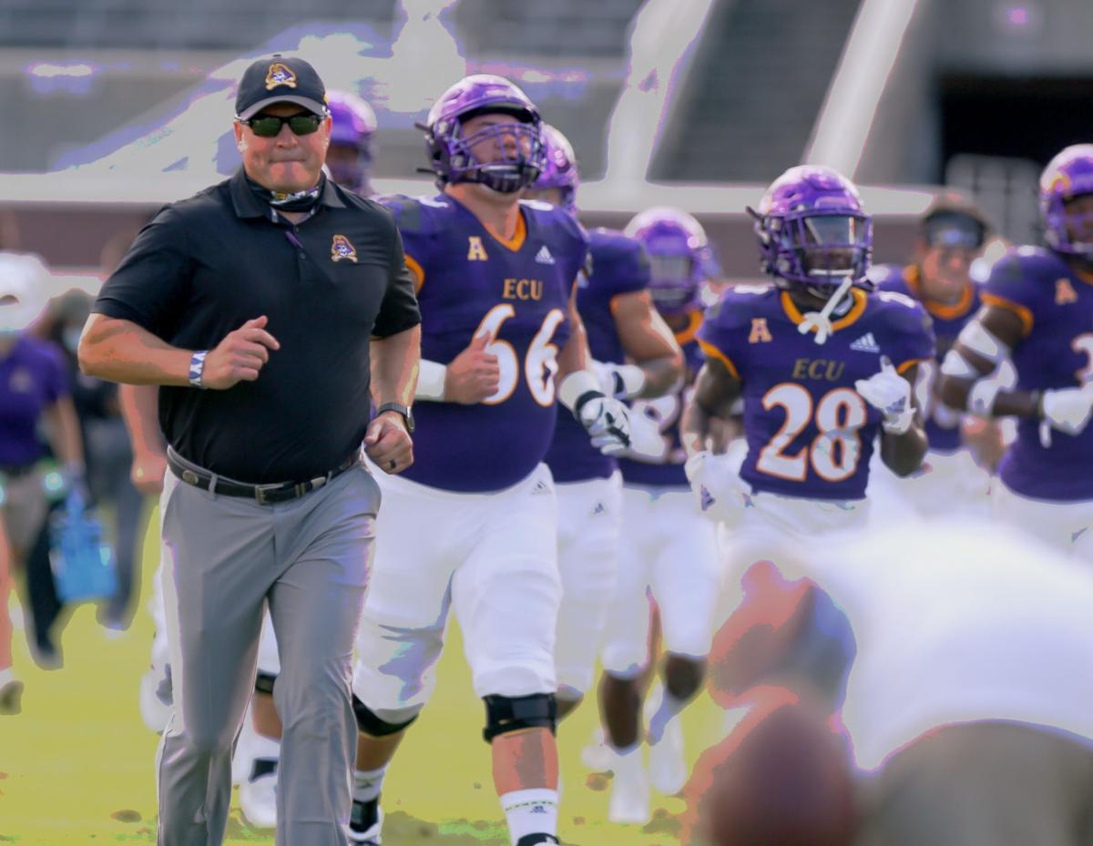 Ecu Falls To Speedy Ranked Ucf In Opening Game College Reflector Com Ecu Falls To Speedy Ranked Ucf In Opening Game College Reflector Com