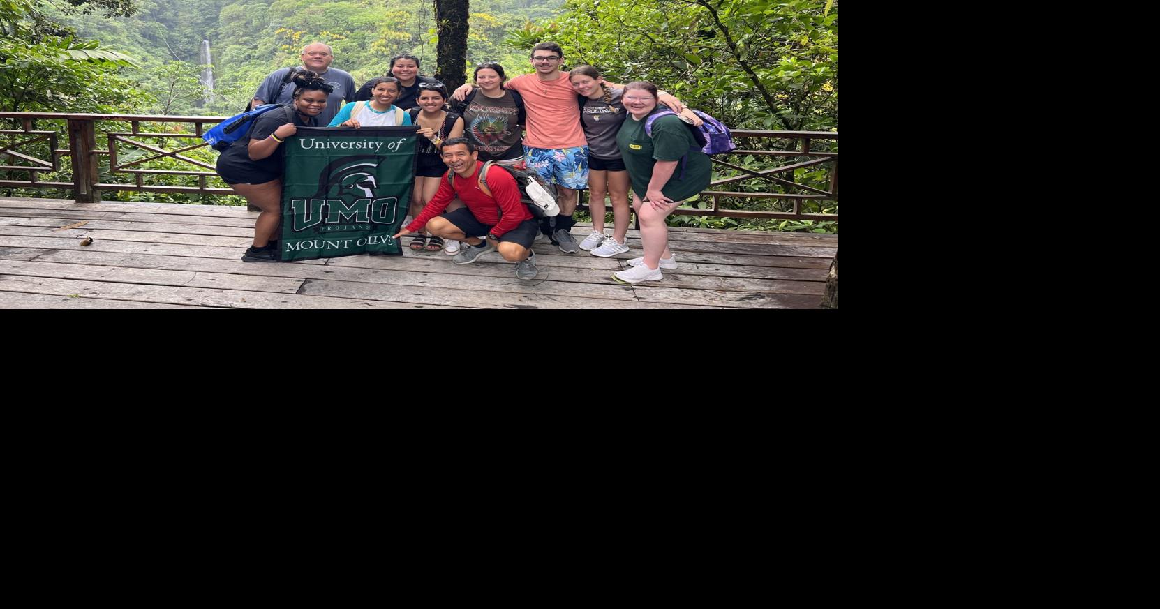 Estudiantes de la UMO viajan a Costa Rica |  noticias Escolares