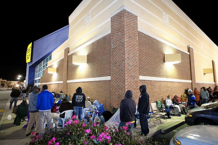 Shoppers score holiday haul Local News