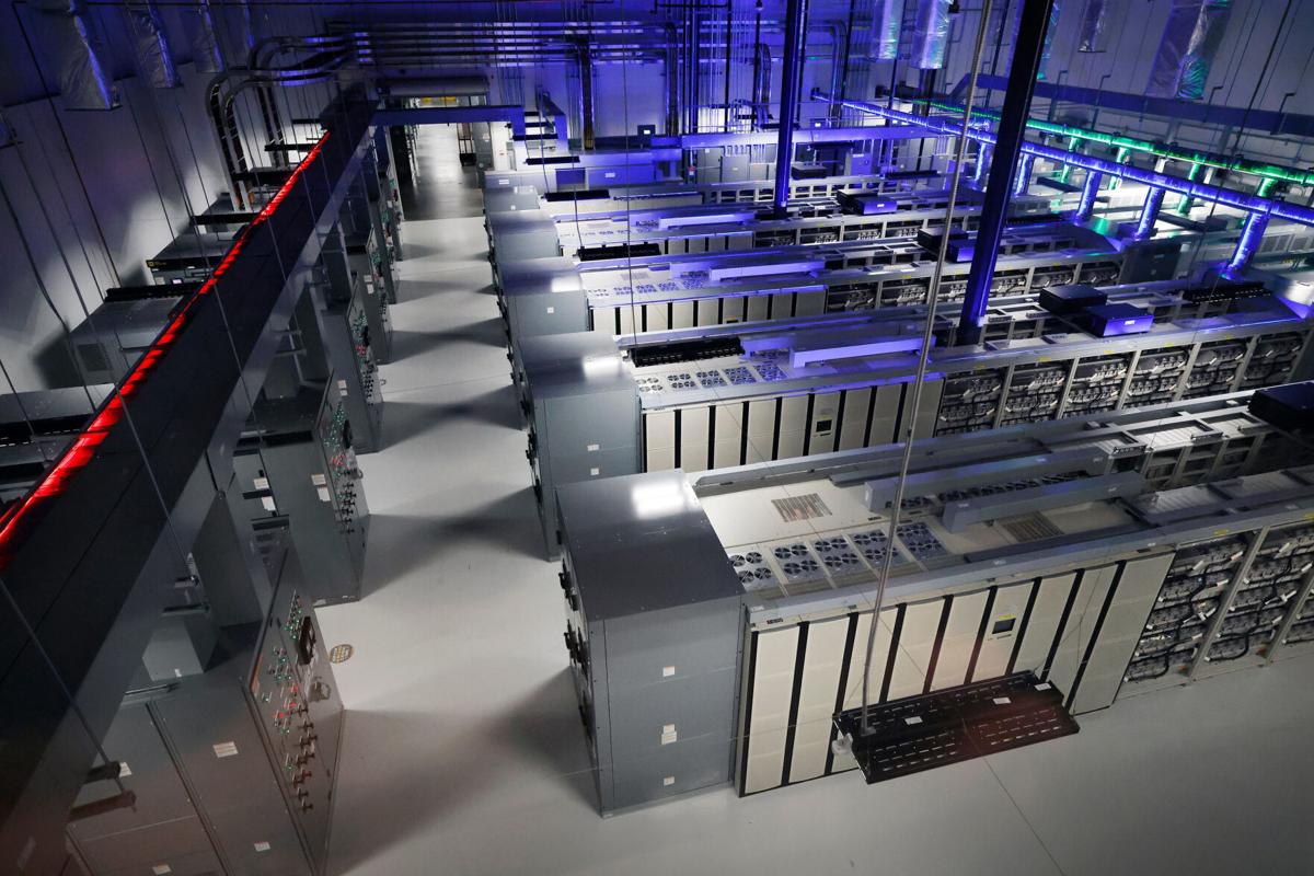 Mark Gongloff: Data centers are stewing in their own pollution ...
