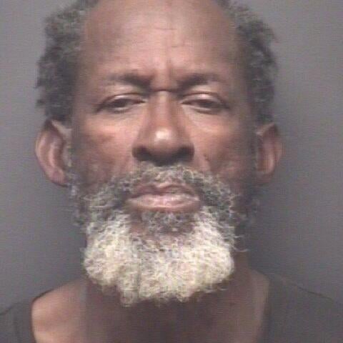 253512 MANUEL KNIGHT