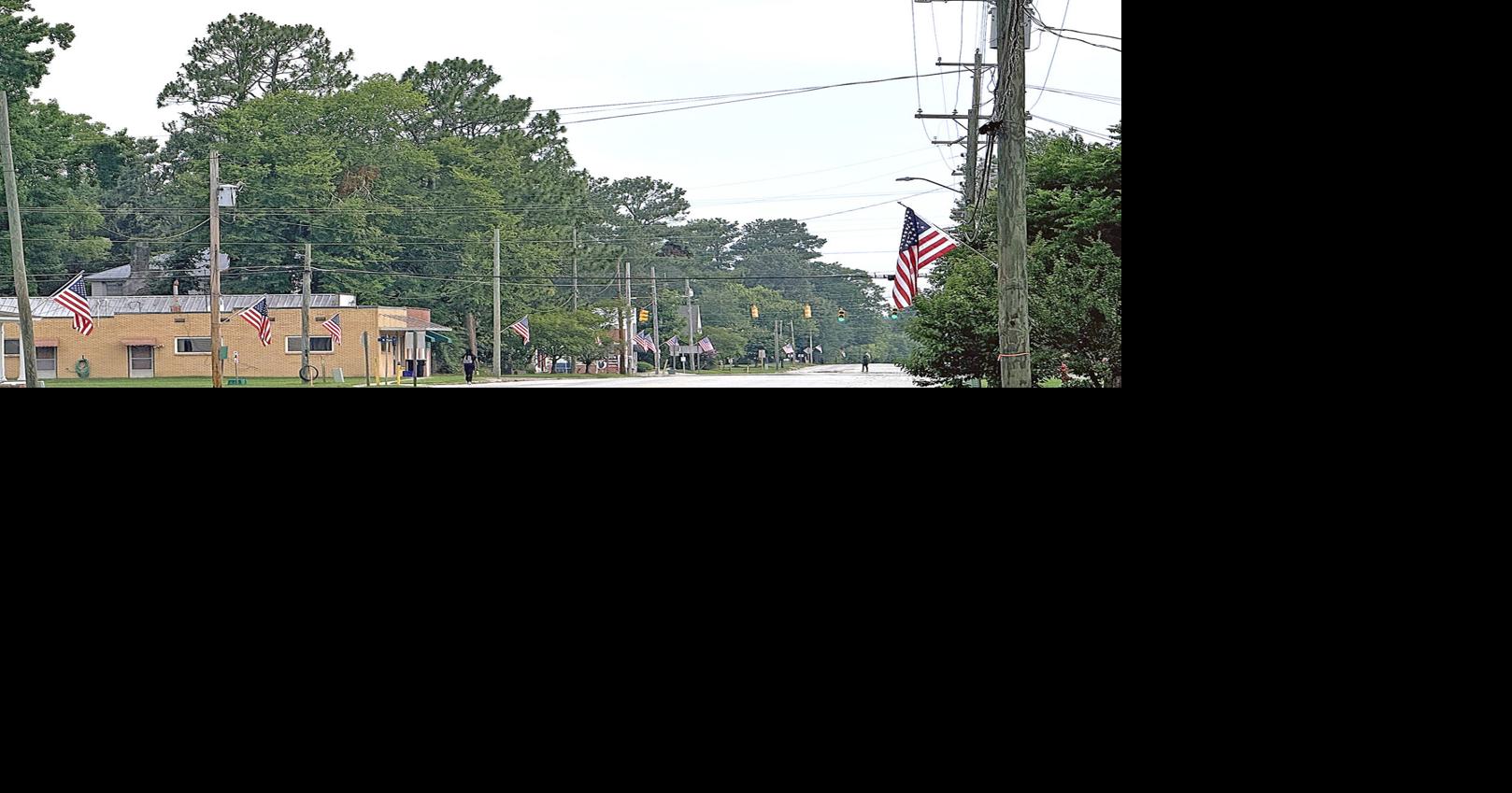 Flag Town: Hamilton boasts 85 American flags