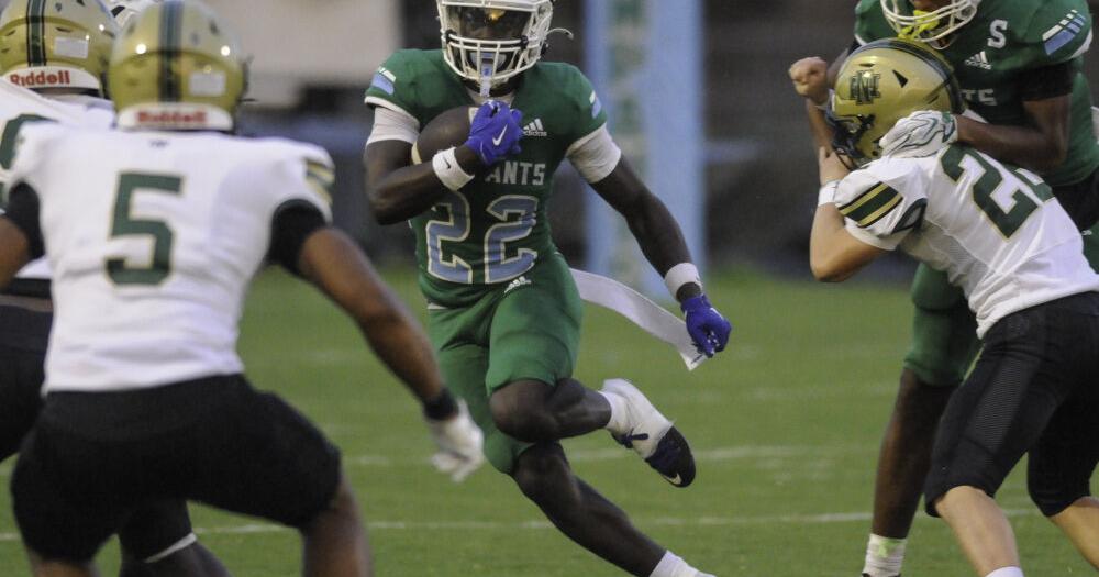 High school football: Rampants, Rams and Saints chalk up Thursday night wins