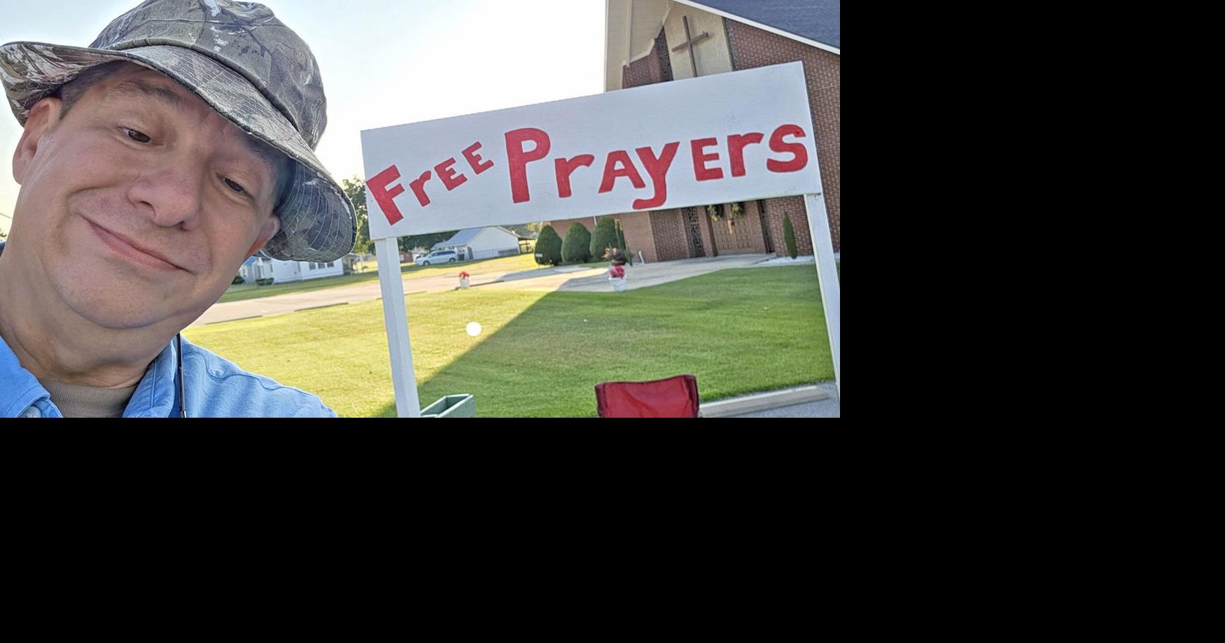 The Pastor Is In: Smith welcomes all who need prayer