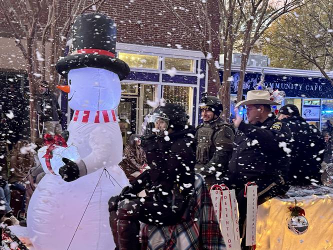 Jaycees Christmas parade rings in season in downtown Greenville Local