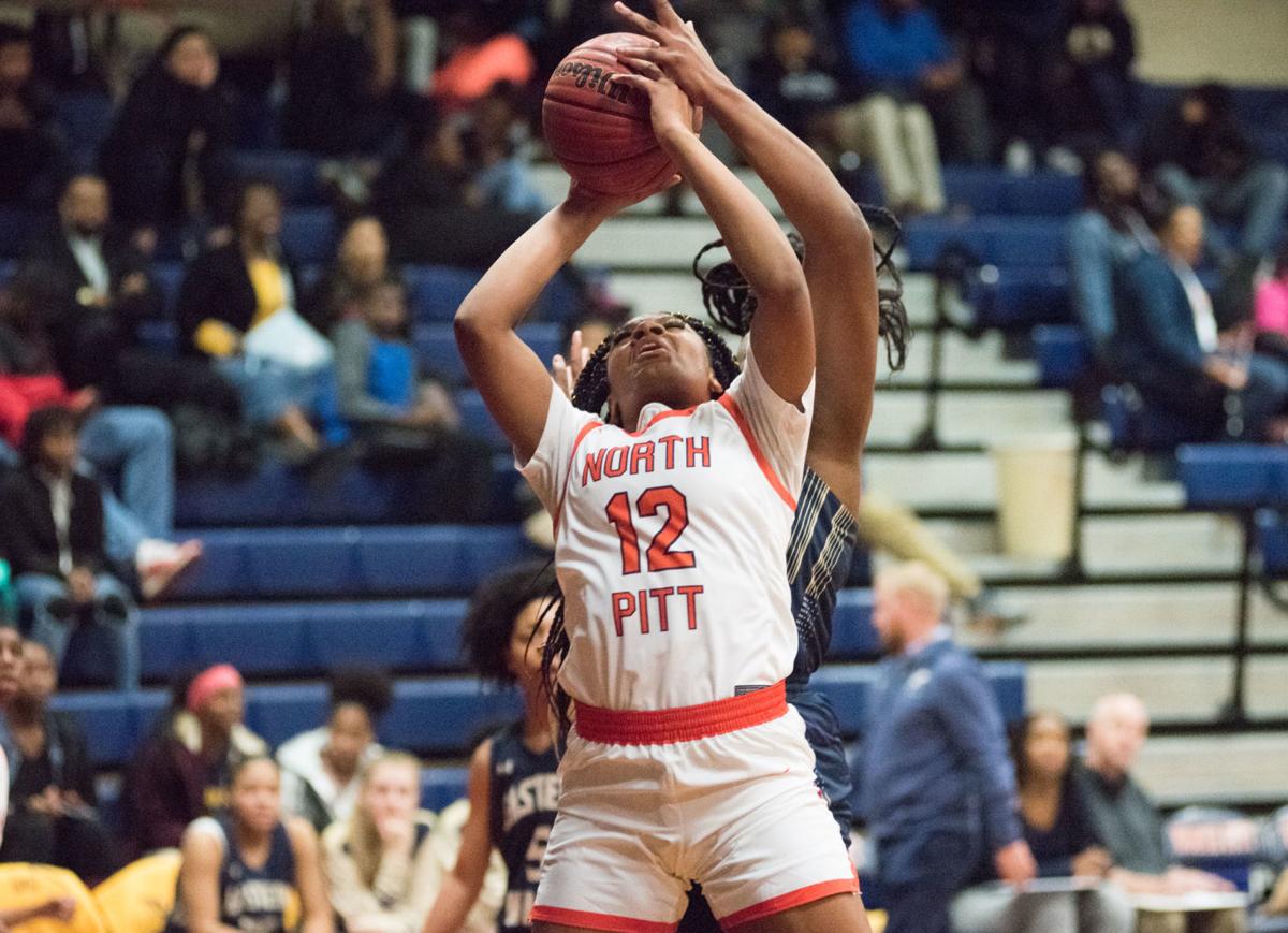 North Pitt S Hines Celebrates 1 000th Point In Win 54 30 Sports