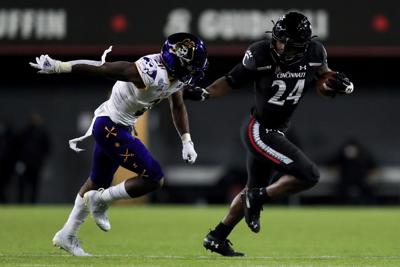 E Carolina Cincinnati Football