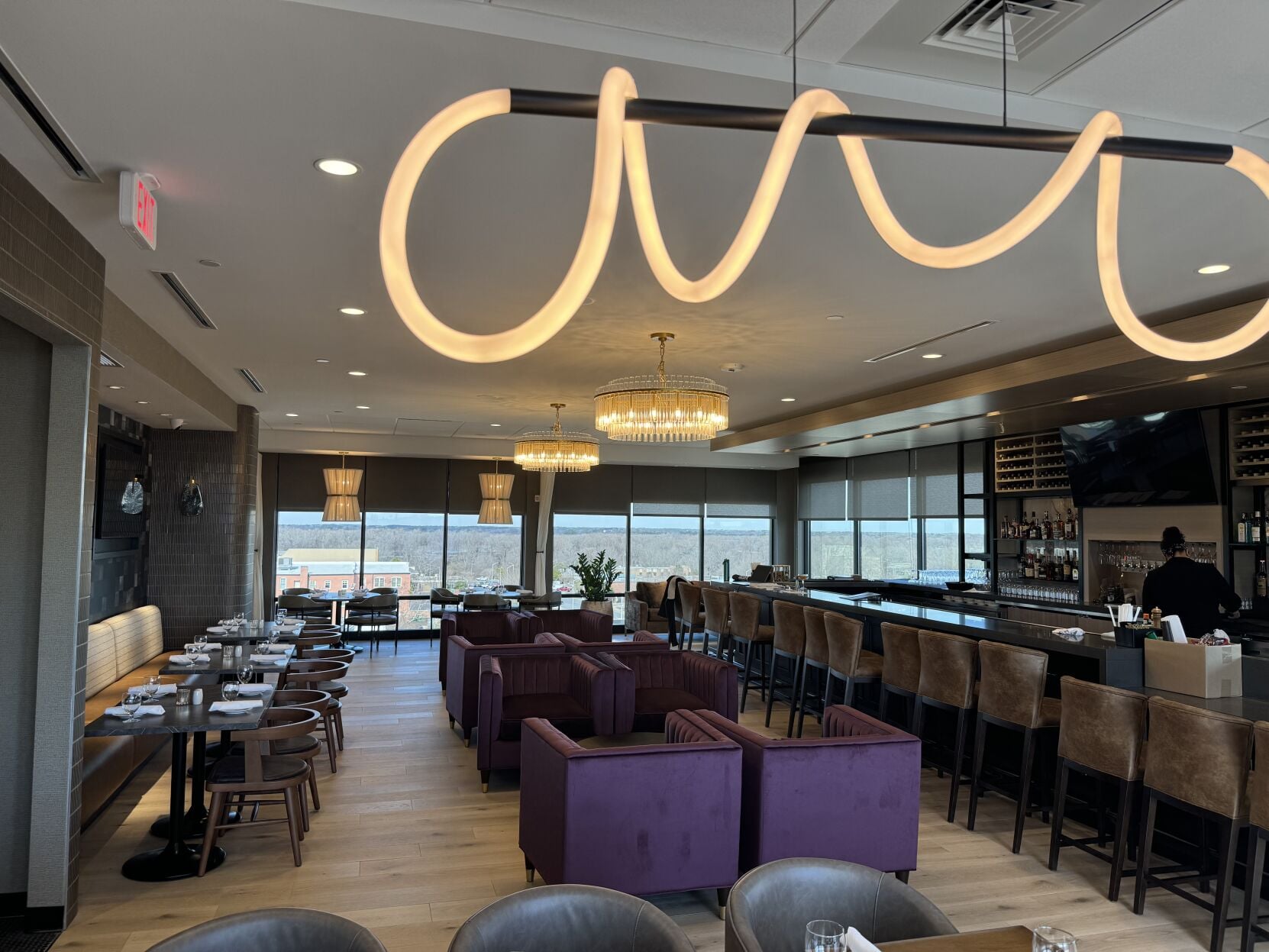 Downtown rooms, rooftop views: Hilton Garden Inn makes public debut ...