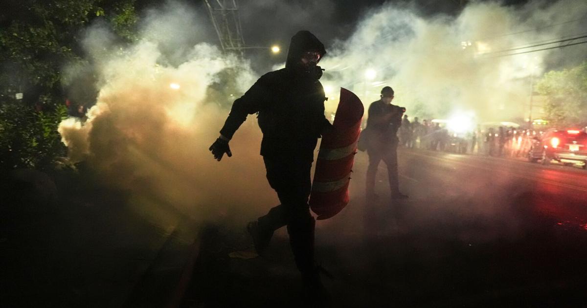 Editorial: Conditions for detainees are deplorable
