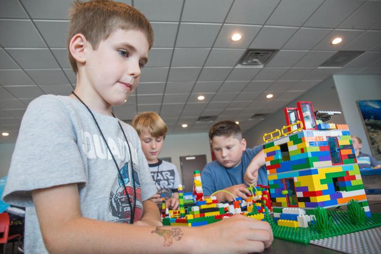 Building bots: Summer camps teach children programming skills | Local ...