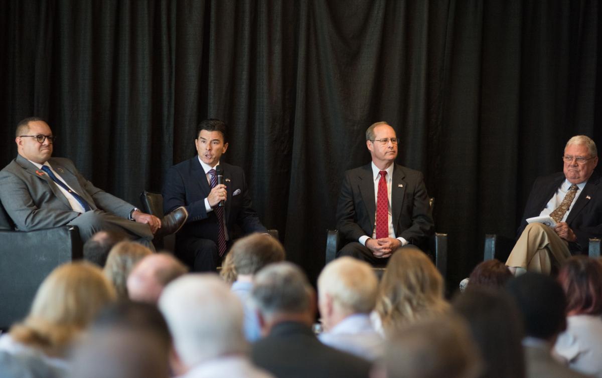 082119candidateforum-2.jpg