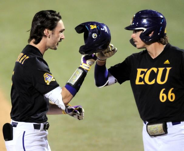 ECU baseball: Pirates drop midweek game against UNC, College