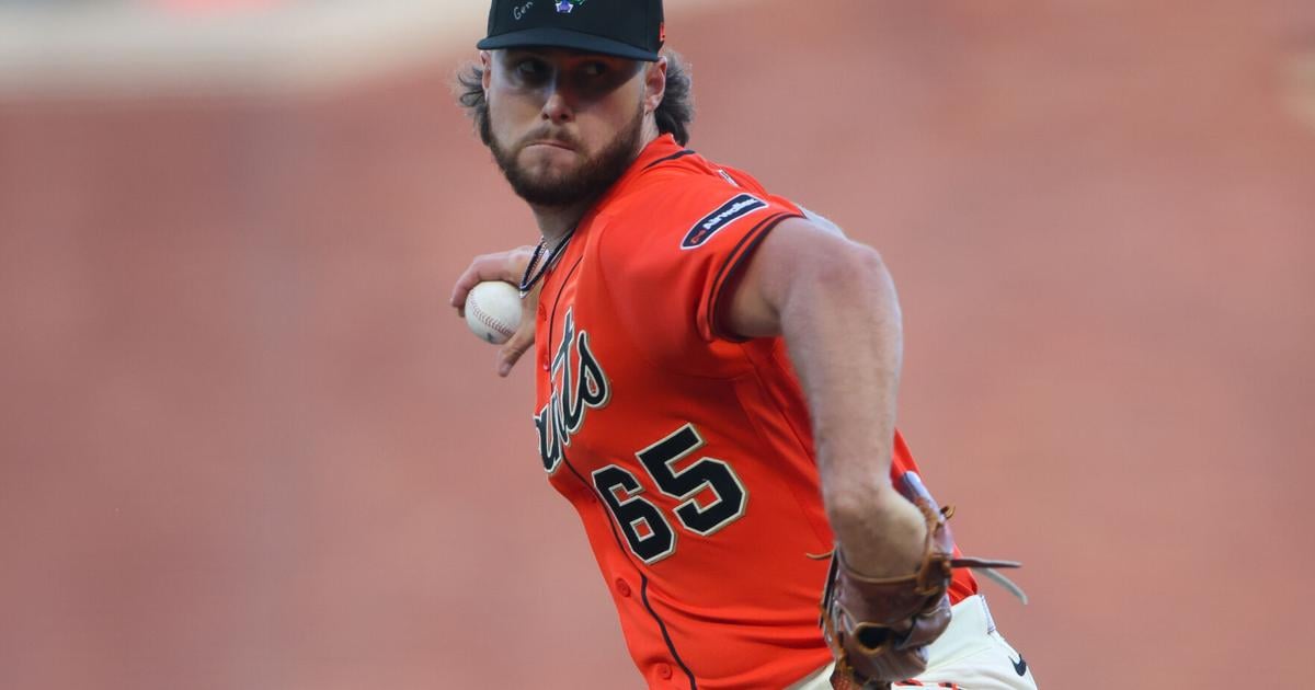 Murphy goes to bat for MLB Pride Night players