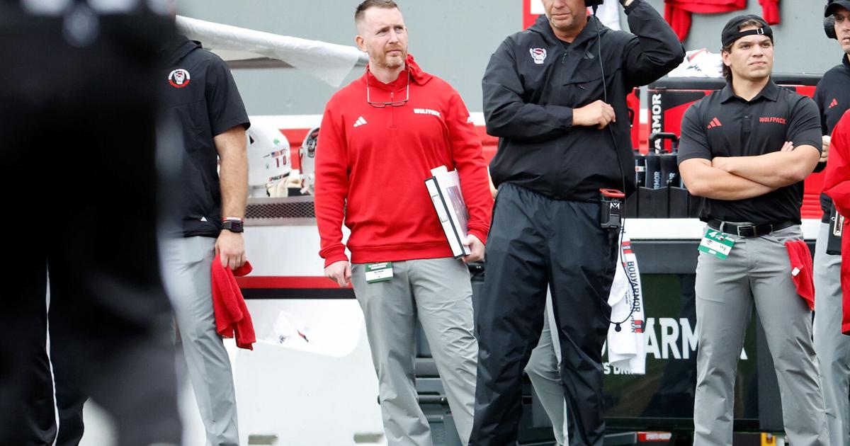 Reflocator N.C. State fires football coach Dave Doeren midway through his 14th ...