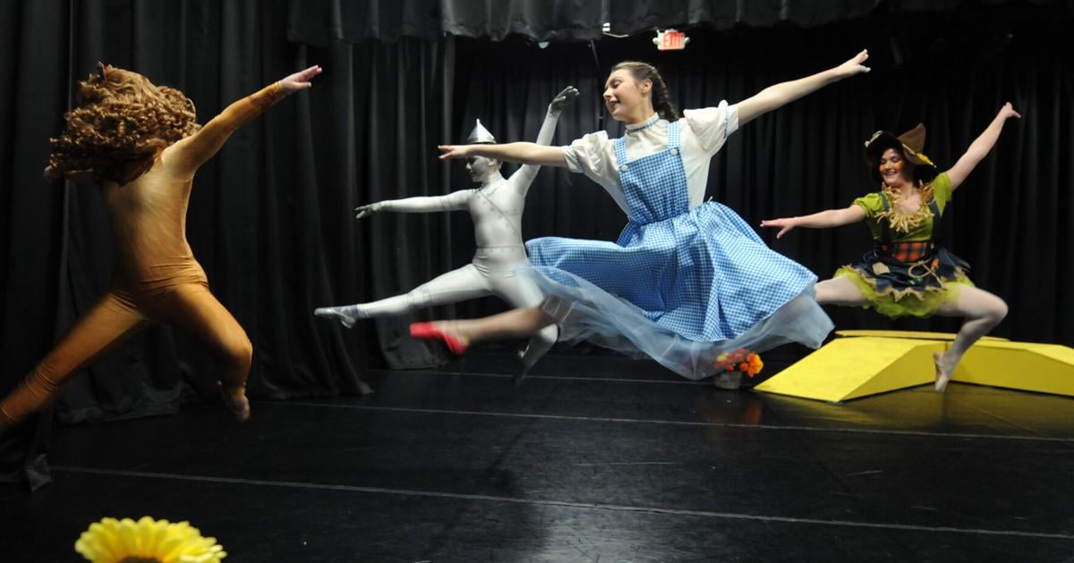 January Arts and Entertainment Calendar | Feature Story January Arts and Entertainment Calendar | Feature Story