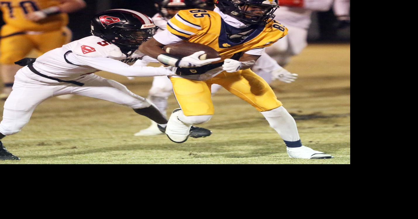 High school football: Conley showing versatility in 6-1 start to season