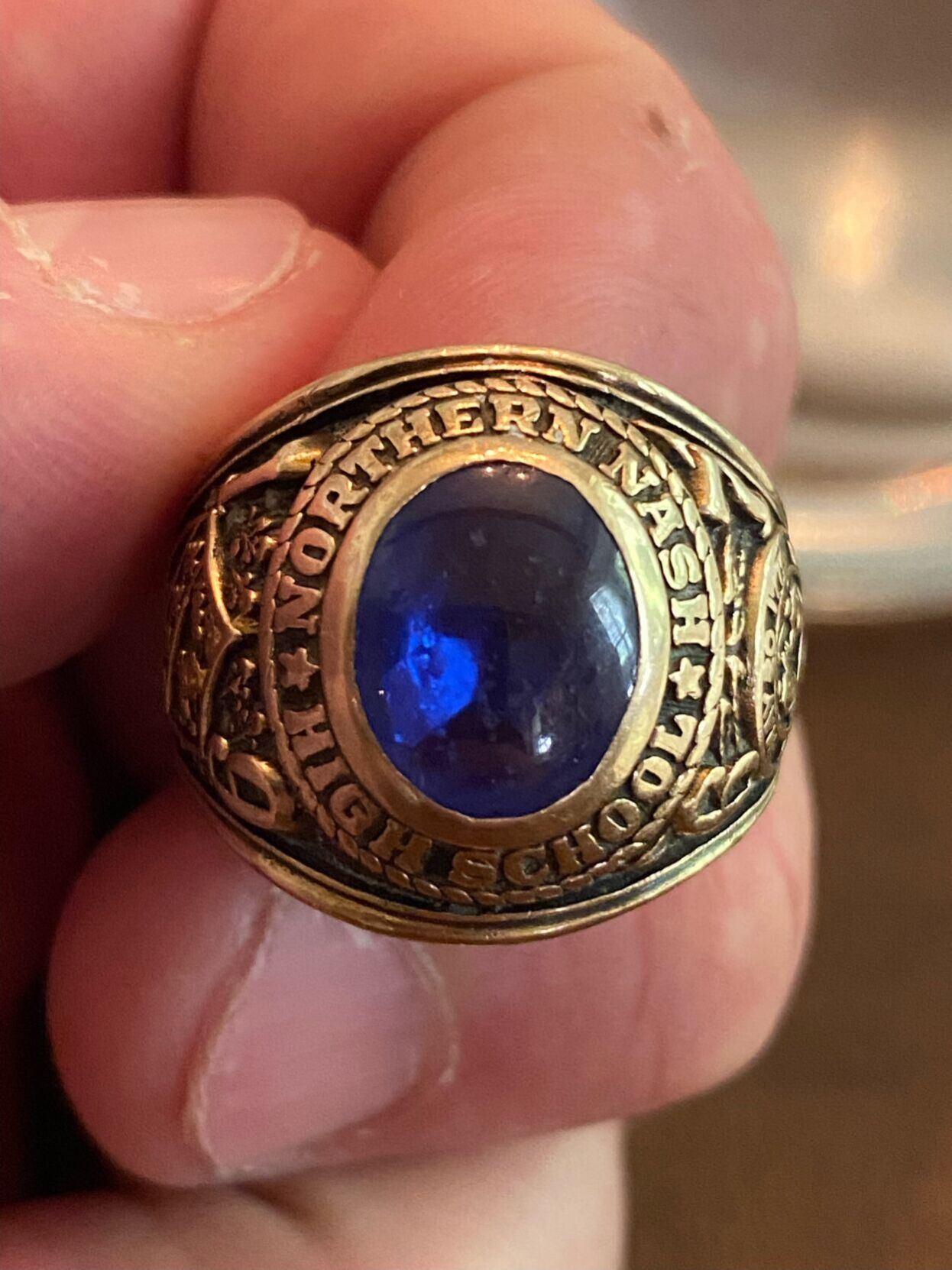 Sapphire hot sale class ring