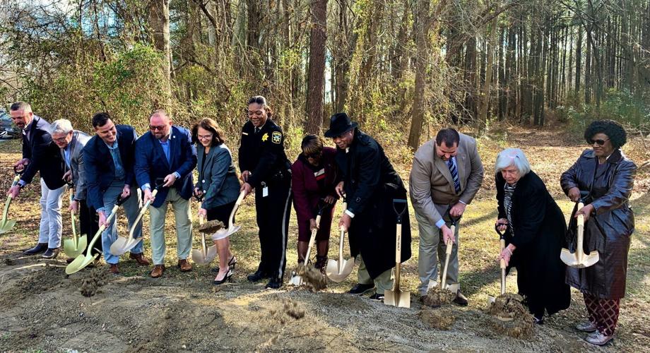 Sheriff's Administration Building breaks ground