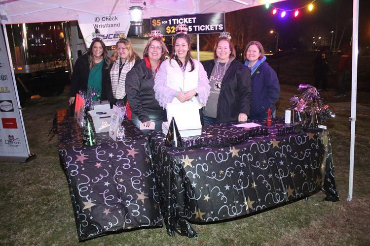 SCENE AROUND Greenville New Year's Eve Celebration Photo Galleries