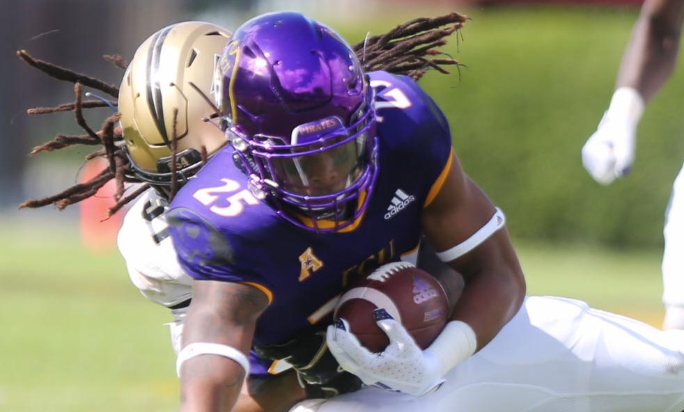Ecu Falls To Speedy Ranked Ucf In Opening Game College Reflector Com Ecu Falls To Speedy Ranked Ucf In Opening Game College Reflector Com