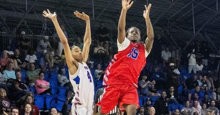 Neal's buzzer-beater lifts West to thrilling comeback win in NCCA East-West All-Star Game