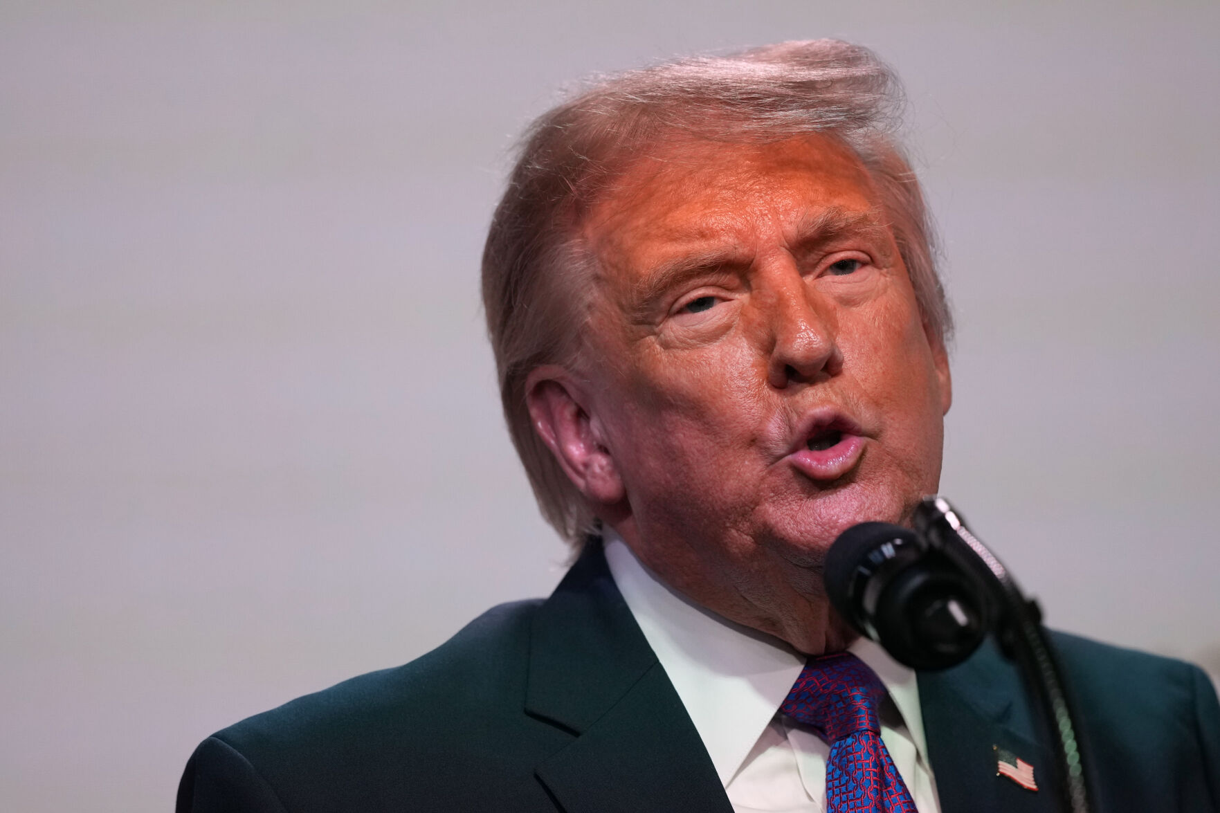 FACT FOCUS: Trump falsely accuses Maryland of sending 'illegal' mail-in ...