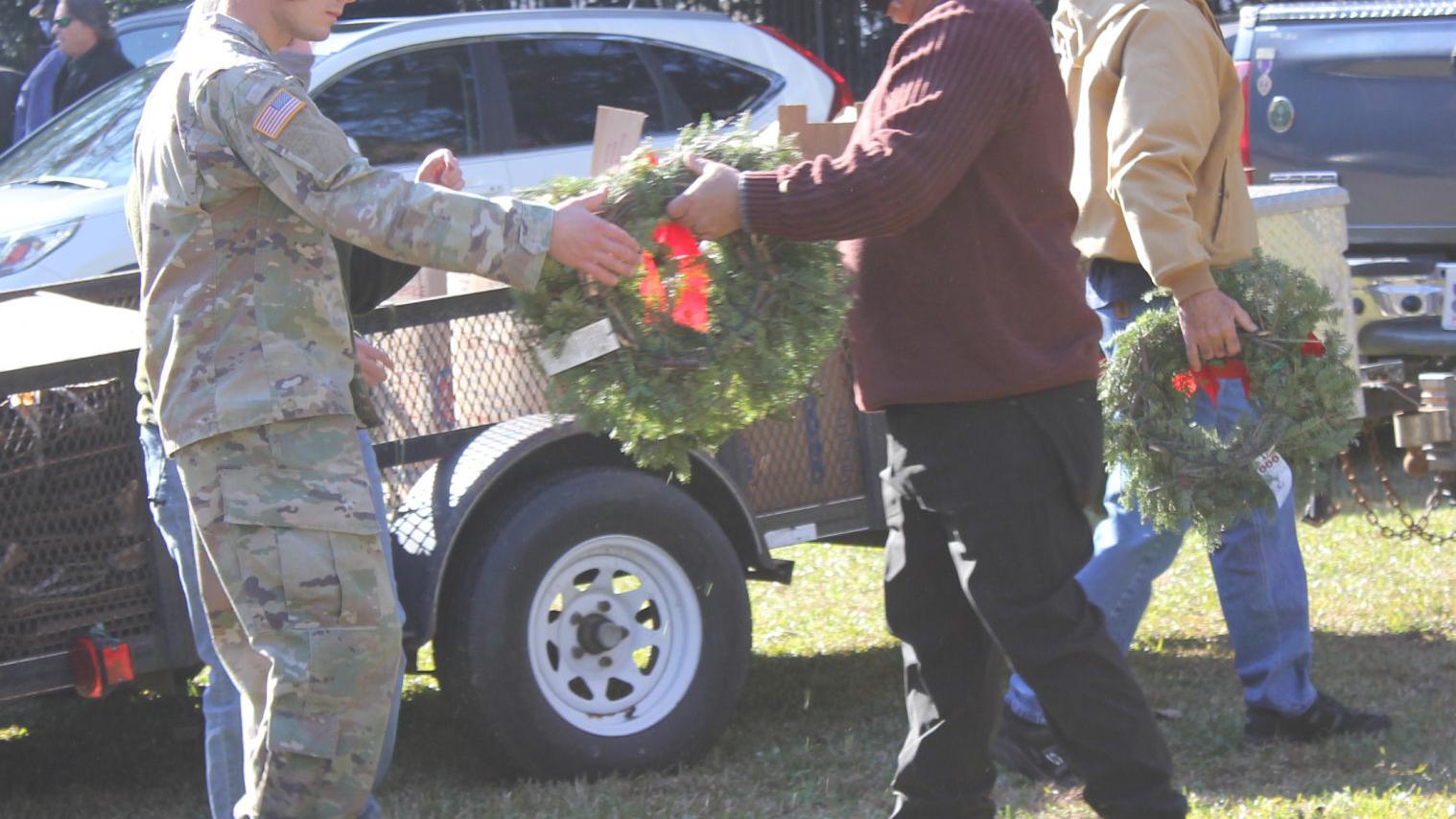 Faison honors veterans with Wreaths Across America ceremony - Vimarsana News