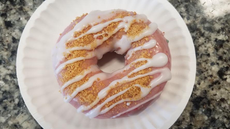Duck Donuts: Warm, delicious and made-to order | Feature ...