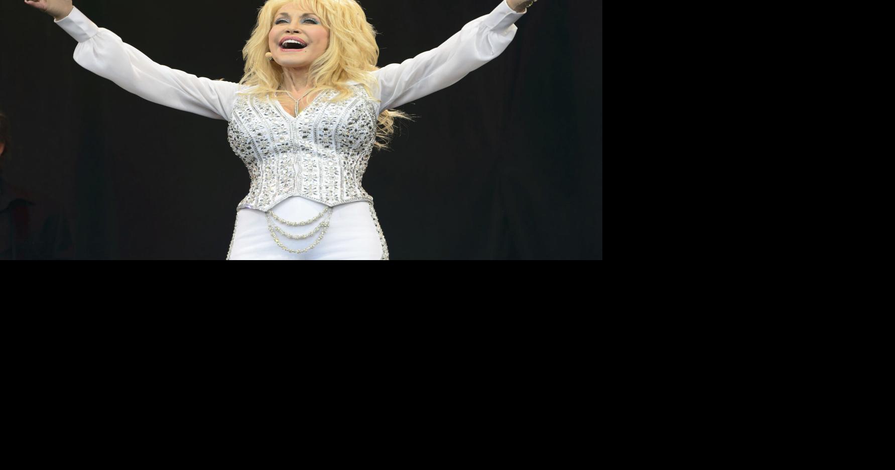 National GOP and Democratic officials in Nashville unite over renaming airport for Dolly Parton