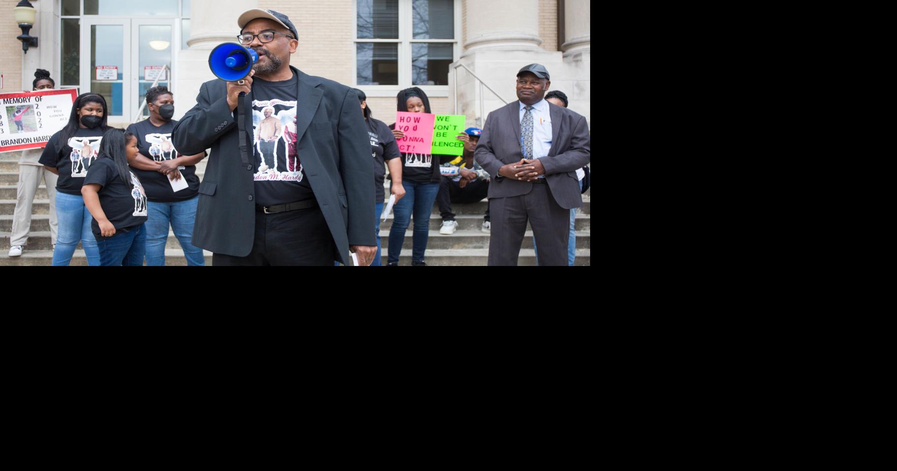 No charges in Grimesland shooting; Family calls the decision unjust