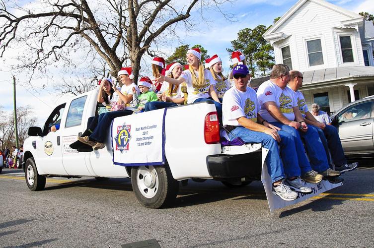 Winterville parade celebrates season Local News