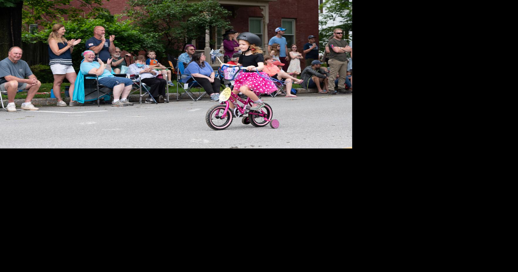 PHOTOS Fourth of July in Saxtons River Multimedia