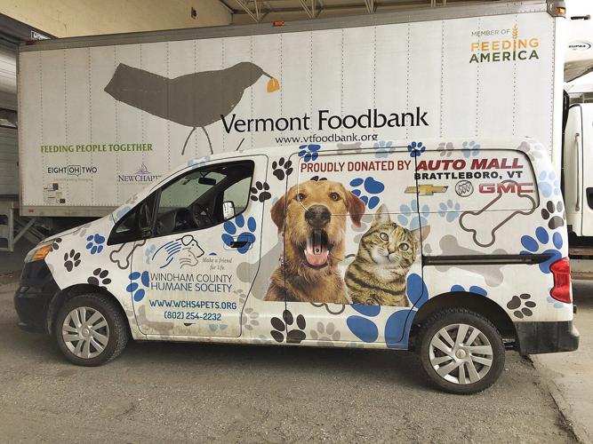 Disaster animal response team addresses need for pet food