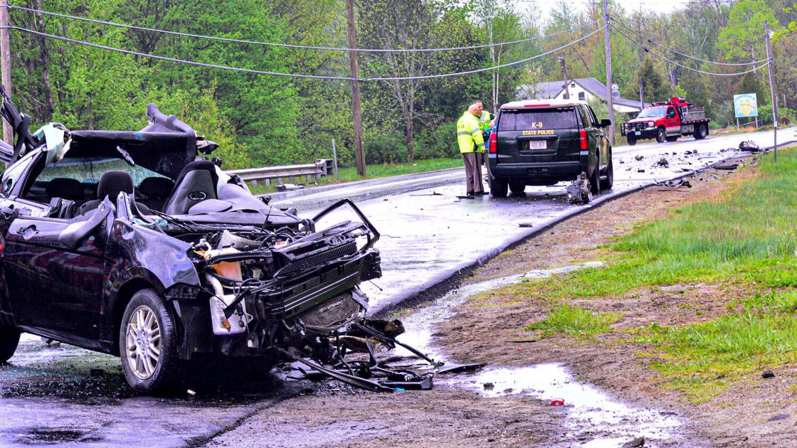Two injured in NH crash | Local News | reformer.com