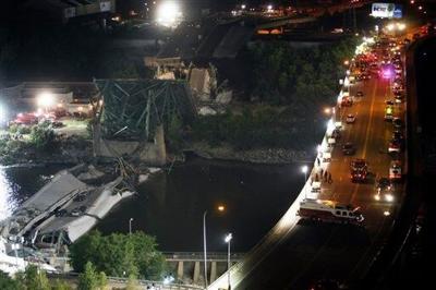 Hopes dim for any survivors a day after deadly Minneapolis bridge collapse