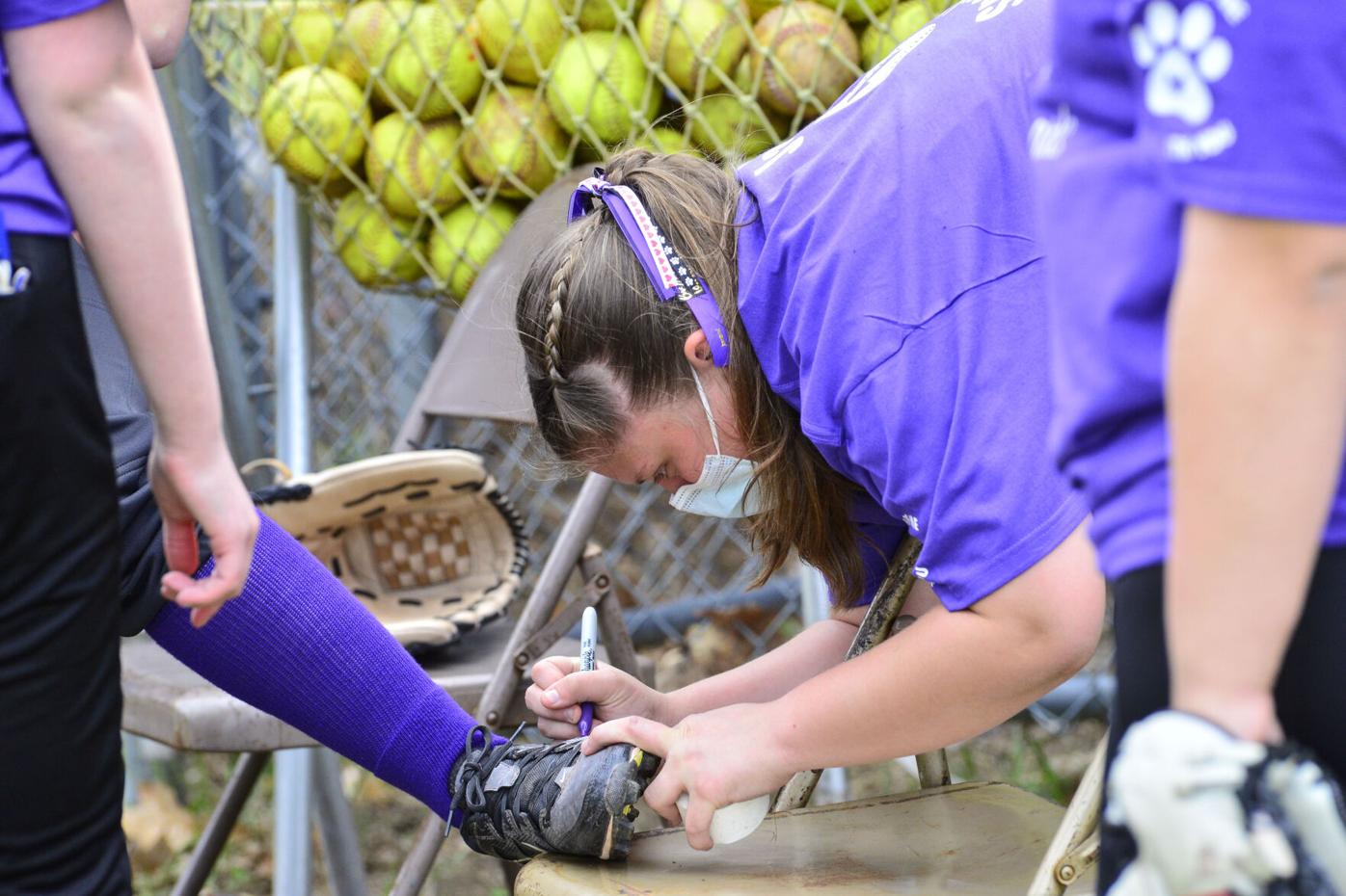 Terriers honor Spaulding on home field | Sports | reformer.com