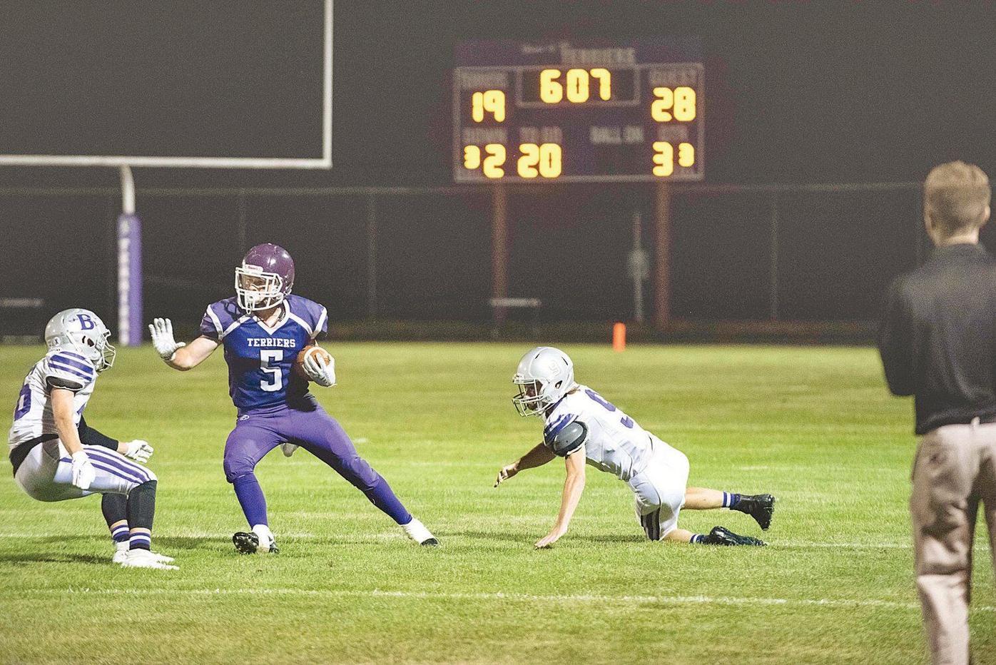 7 Area Football Players Make South Team Local Sports Reformer Com