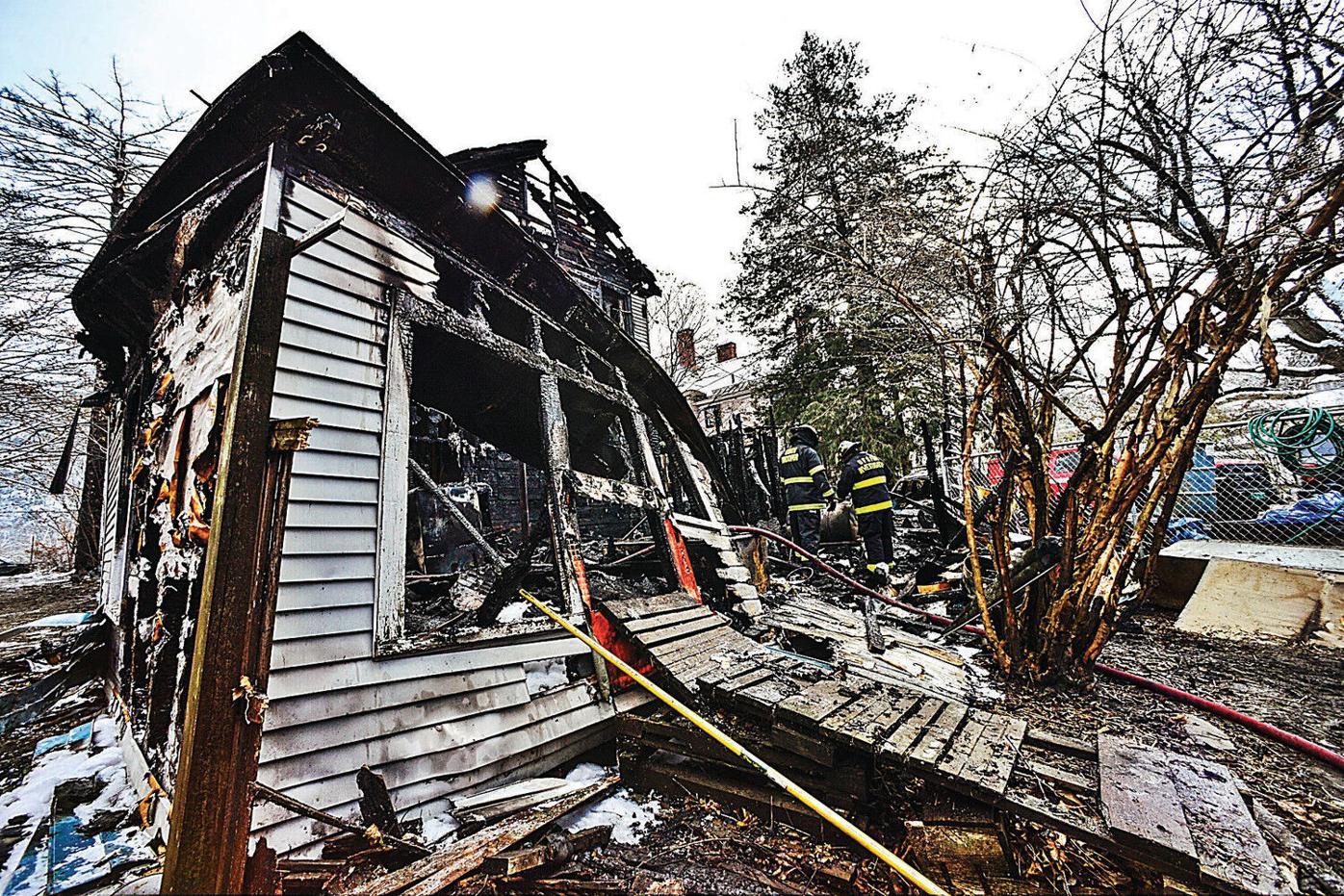 Fire displaces residents in Bellows Falls Local News