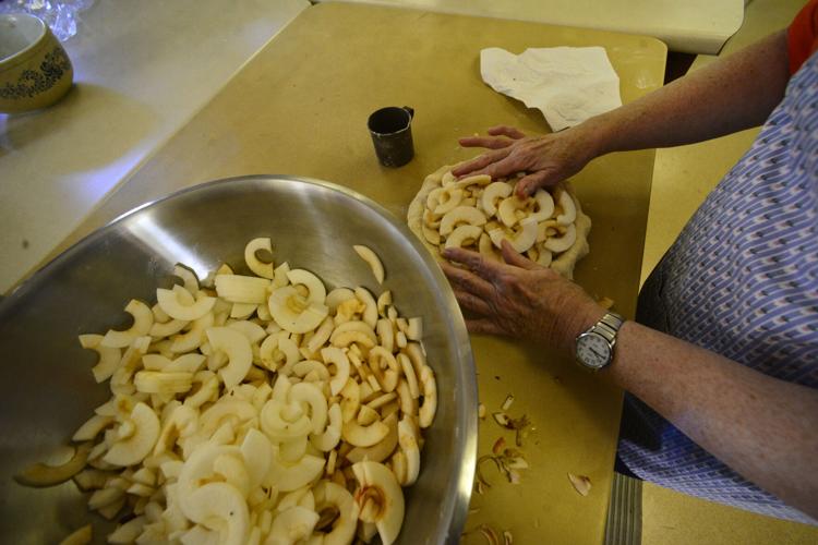 Prepping a plethora of pies Local News