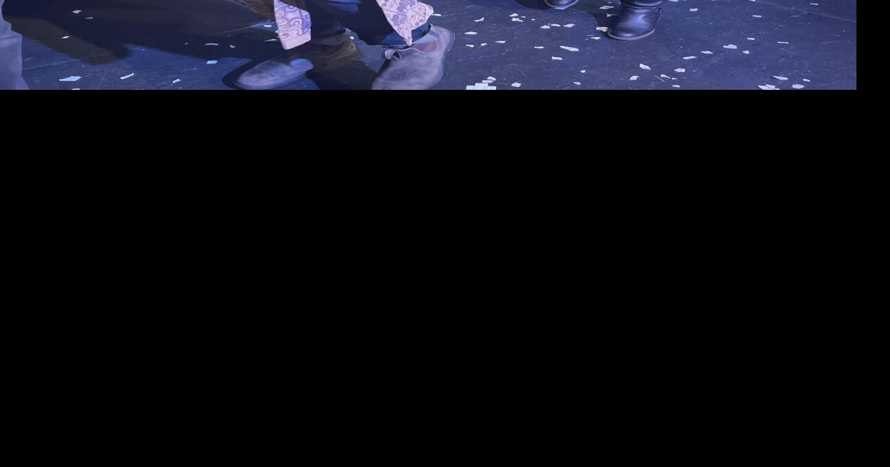 Vermont Suitcase Company takes firstever winter tour Entertainment