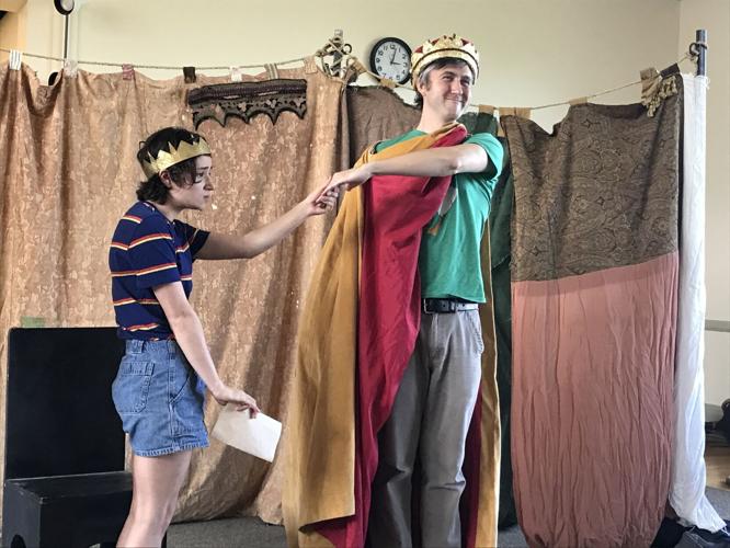 Vermont Suitcase Company returns to touring Communitynews