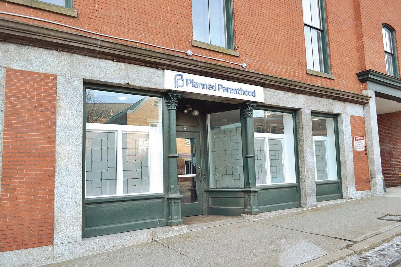 Planned Parenthood Expands With New Location Local News Reformer Com