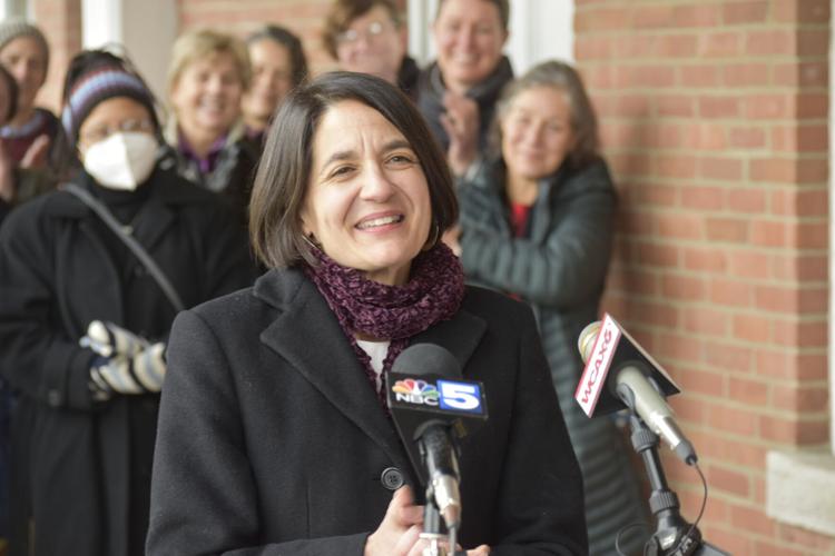 lt-gov-molly-gray-pays-congressional-campaign-visit-to-manchester