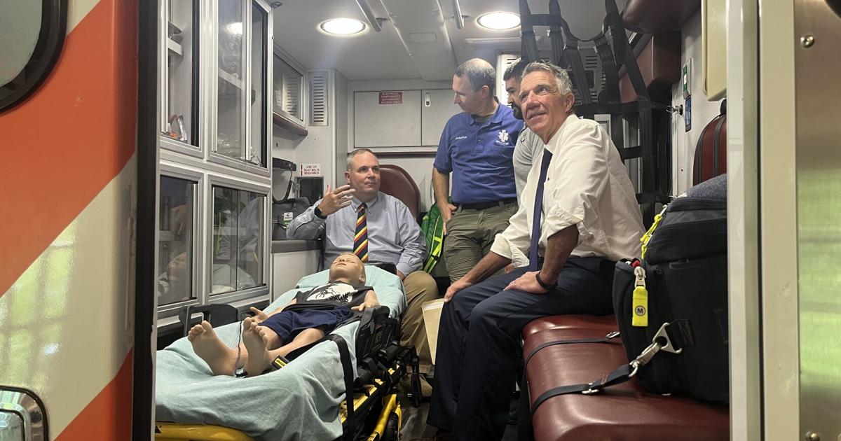 Governor gets glimpse of innovation at Vermont EMS Academy